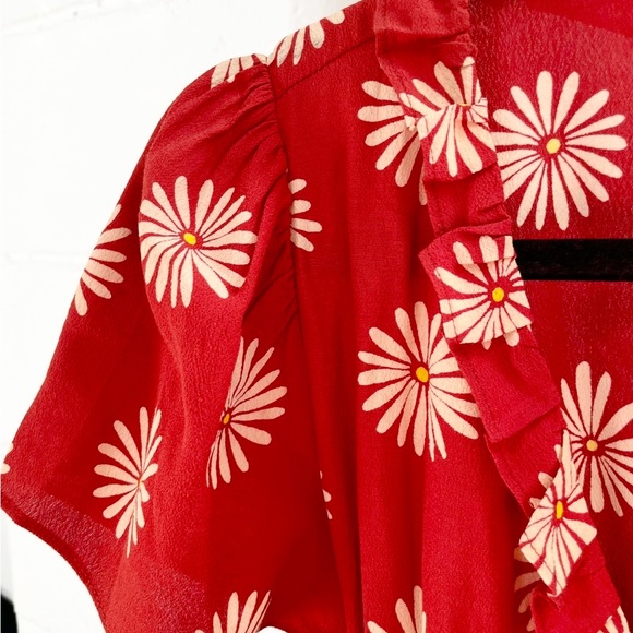 Madewell Ruffle-Edge Wrap Midi Dress in Daisy Dream - Picture 11 of 12